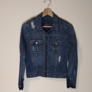 Kut from the Kloth Jean Jacket Size M Amelia Jacket